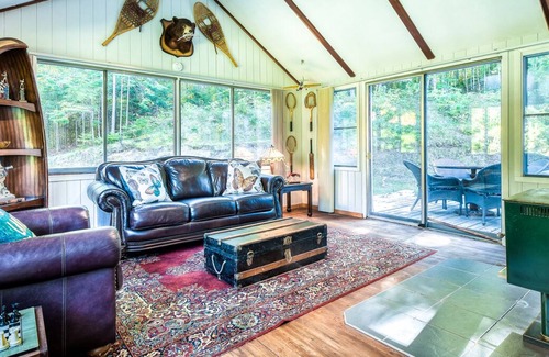 Sainte-Agathe-des-Monts Ski Chalet | Exquisite chalet with fully-functioning Boat house on the lake