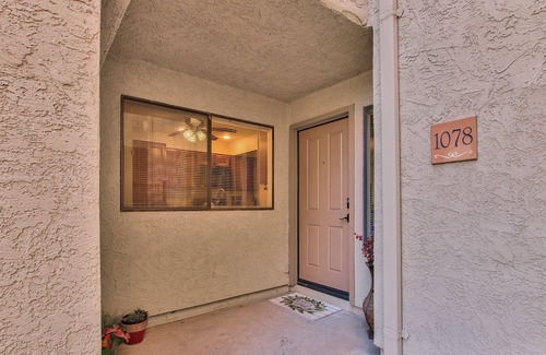 Scottsdale Ranch House | Exquisite 2 Bed/2.5 Bath Venetian in Scottsdale Ranch Condo