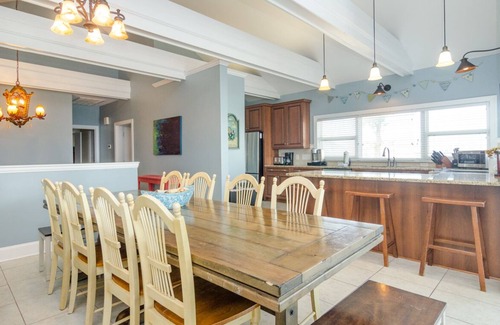South End House | Exquisite 4000 sq ft Oceanfront Home