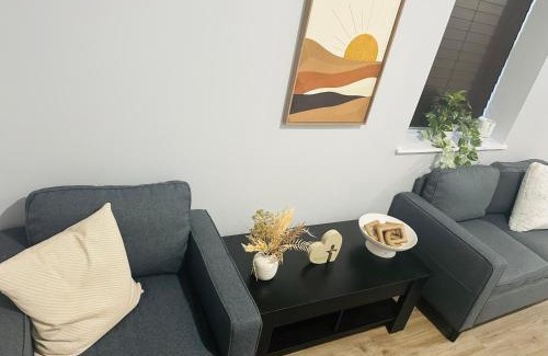 Ampere Apartment | Exquisite Apartment