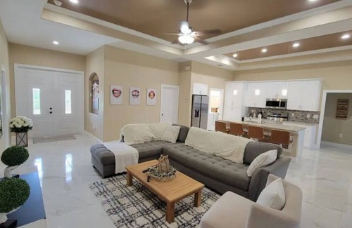 Harris House | Exquisite Home