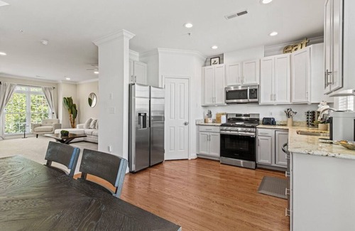 Downtown Baltimore House | Exquisite Living in Downtown Baltimore