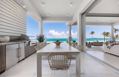 Herreras Condo | Exquisite Ocean Drive Condo at the St. Regis Bahia Beach