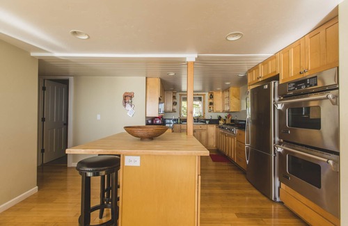 Albion House | Exquisite, Private Oceanfront Getaway