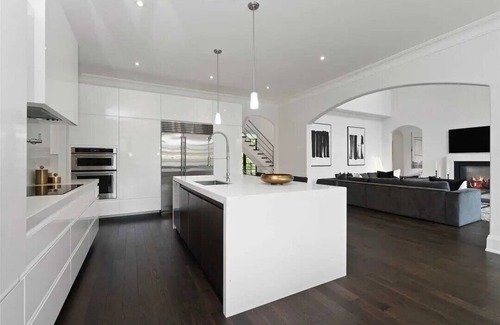 Pickering Villa | Exquisite private Villa just outside of the city.