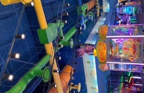 Enterprise House | exquisite, serene. several amenities for the whole family