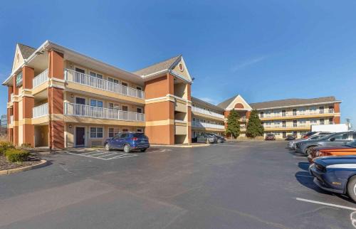 Maryland Heights Hotel | Extended Stay America Suites - St Louis - Westport - E Lackland Rd