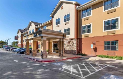 Springdale Hotel | Extended Stay America Select Suites - Fayetteville - Springdale