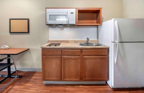 Dayton Hotel | Extended Stay America Select Suites - Dayton - Miamisburg