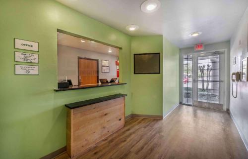 Sanford Hotel | Extended Stay America Select Suites - Orlando - Sanford - Airport