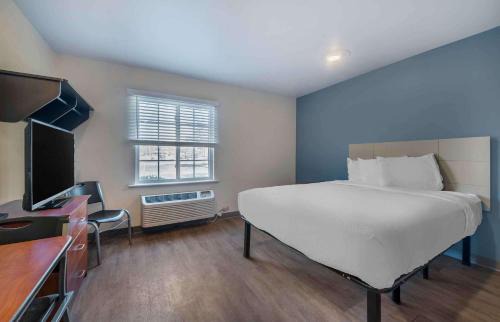 Sanford Hotel | Extended Stay America Select Suites - Orlando - Sanford - Airport