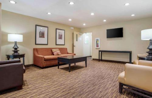 Homewood Hotel | Extended Stay America Suites - Birmingham - Wildwood