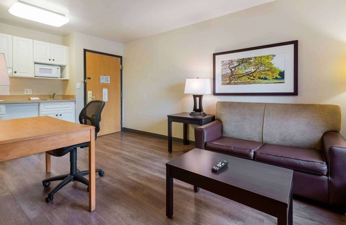 Piscataway Hotel | Extended Stay America Suites Piscataway Rutgers University