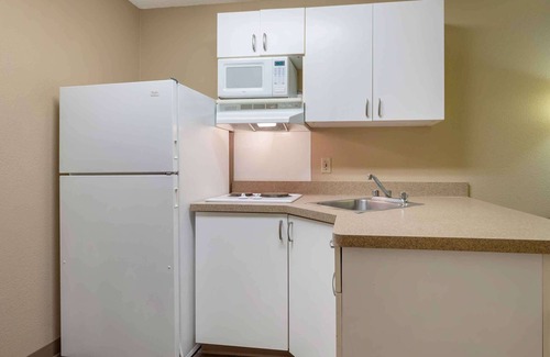Schaumburg Hotel | Extended Stay America Suites Chicago Schaumburg I90