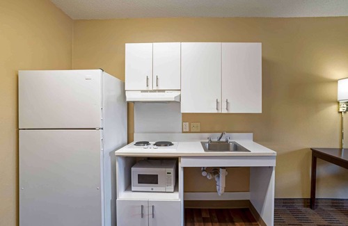 Ballenger Creek Hotel | Extended Stay America Suites Frederick Westview Dr