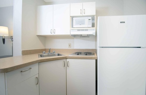 Canyon Park Hotel | Extended Stay America Suites Seattle Bothell West