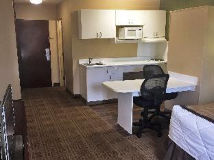 Holland Hotel | Extended Stay America Suites - Toledo - Holland