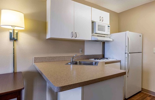 Gateway Hotel | Extended Stay America Suites Austin Northwest/Arboretum