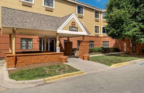 Gurnee Hotel | Extended Stay America Suites - Chicago - Gurnee