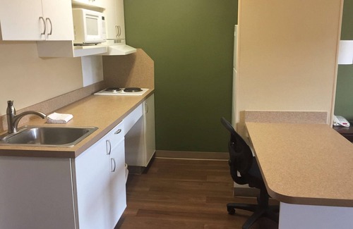 Holland Hotel | Extended Stay America Suites Toledo Holland