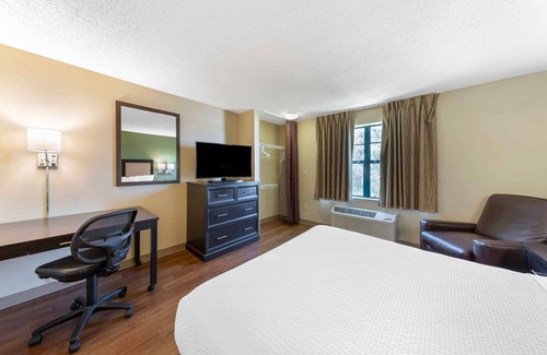 Merriam Hotel | Extended Stay America Suites Kansas City Shawnee Mission