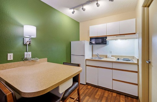 Reston Hotel | Extended Stay America Suites Washington DC Reston