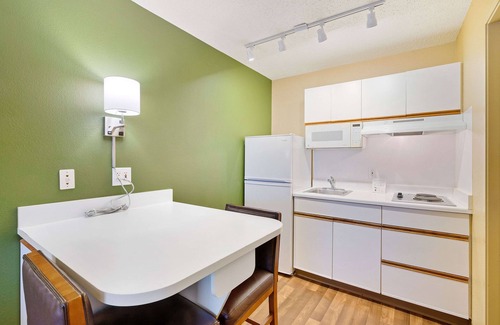 Reston Hotel | Extended Stay America Suites Washington DC Reston