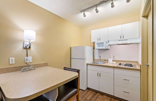 Reston Hotel | Extended Stay America Suites Washington DC Reston