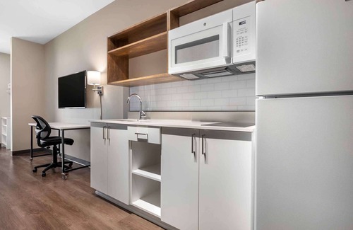 Trailer Estates Hotel | Extended Stay America Premier Suites - Bradenton