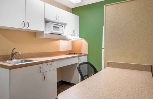 Buffalo Grove Hotel | Extended Stay America Suites Chicago Buffalo Grove Deerfield