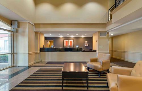 Overland Park Hotel | Extended Stay America Suites - Kansas City - Overland Park - Metcalf Ave