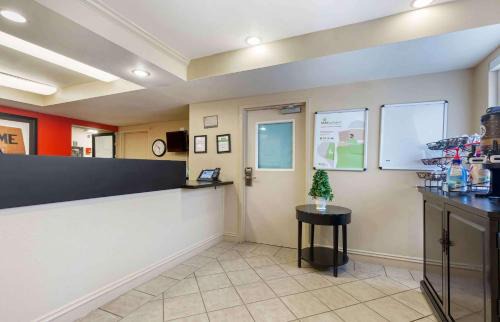 Tysons Hotel | Extended Stay America Suites - Washington, DC - Tysons Corner