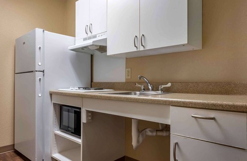 Willock Hotel | Extended Stay America Suites Pittsburgh West Mifflin
