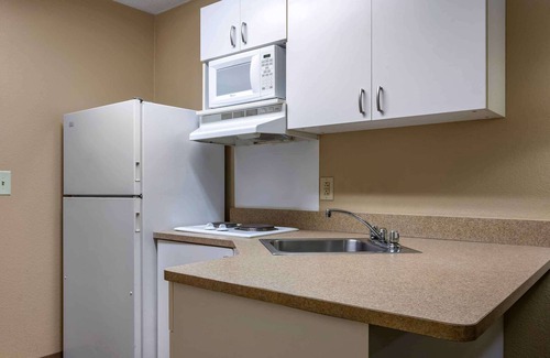 Willock Hotel | Extended Stay America Suites Pittsburgh West Mifflin