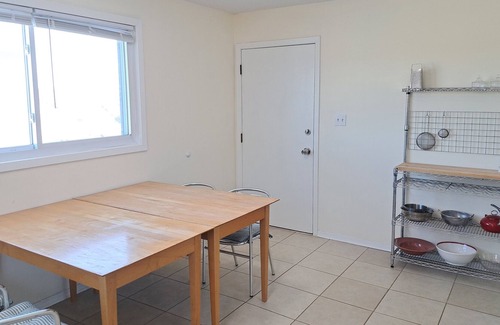 Roselle Condo | Extended Stay Condo - 5 min walk to Roselle Metra