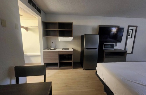 Sterling Hotel | Extended Stay Hotel, Sterling