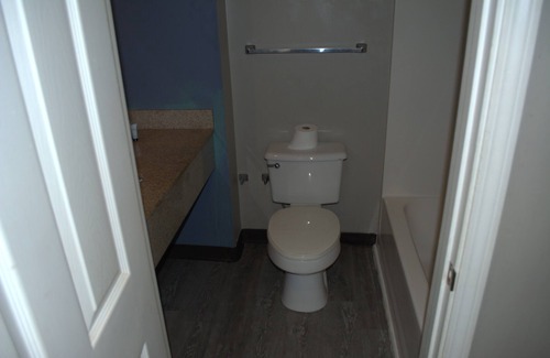 Warrington Hotel | Extended Stay Hotel