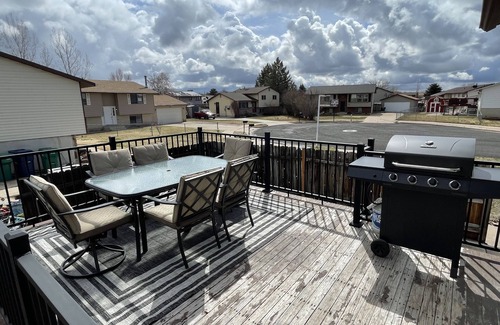 Roy House | Extended Stay near HAFB in Roy