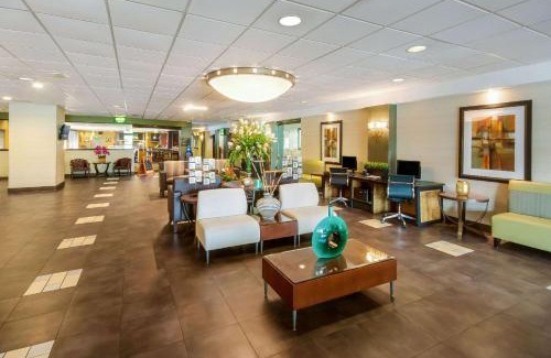 Exton Hotel | Exton Hotel and Conference Center