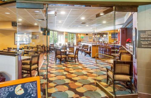 Exton Hotel | Exton Hotel and Conference Center
