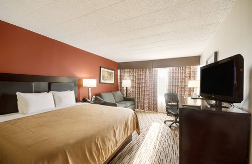 Exton Hotel | Exton Hotel & Conference Center