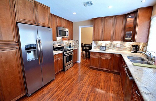 Las Vegas House | Extra Large Pool/Spa, Large Gazebo - 2 Miles From Strip!