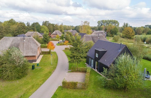 Aalden House | Extra luxury 4-person wellness residence in the holiday park Landal Aelderholt
