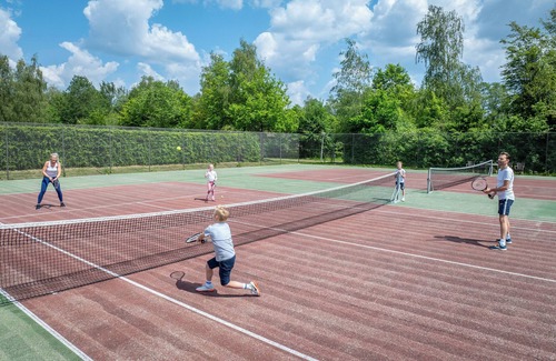 Aalden House | Extra luxury 4-person wellness residence in the holiday park Landal Aelderholt