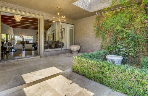 Gateway District House | EXTRAORDINARY EXECUTIVE ESTATE IN PRIME LOCATION