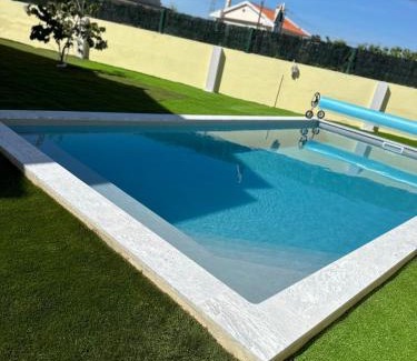Seixal House | Extraordinary Holiday House at Fernão Ferro!