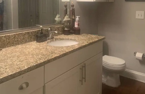SoNo Apartment | Extremely Cozy and Comfortable in Downtown