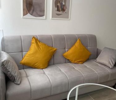 San Blas-Canillejas Apartment | Exyca Metropolitano