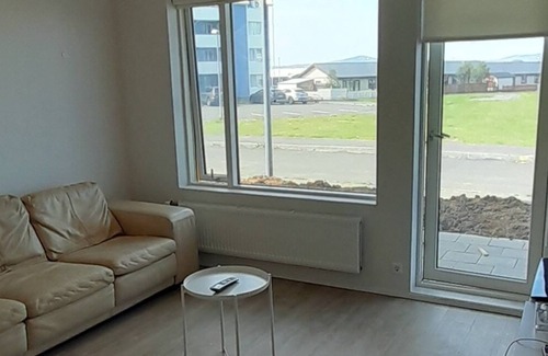 Selfoss Apartment | Eyrakot 1BR-Self-check-in apartment in Selfoss city center.