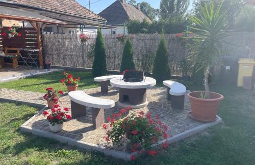 Sarospatak House | Ezüstfenyő Vendégház